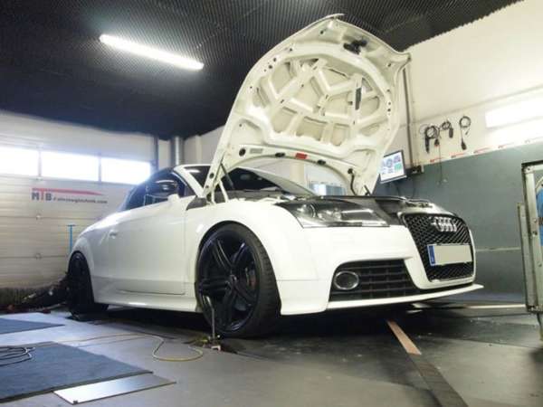 Audi_TTS_Stufe_1_5531579c4fd46.jpg