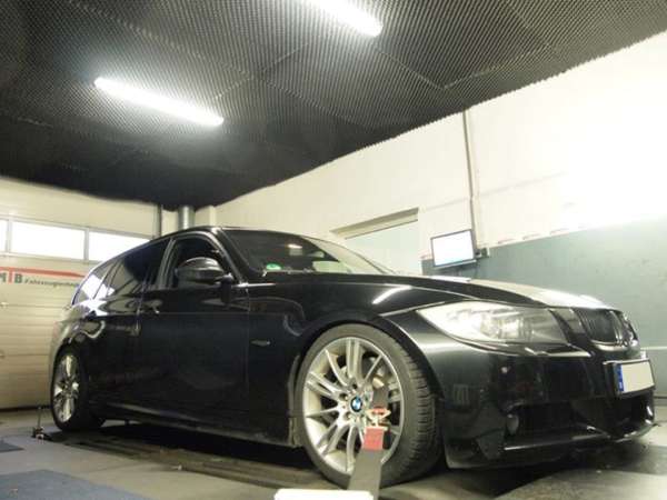 BMW_335i_N54_Stu_55533352a1fa5.jpg